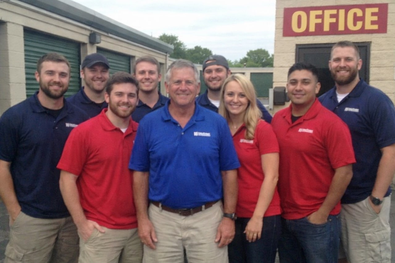 Water damage restoration professionals in Mobile, AL